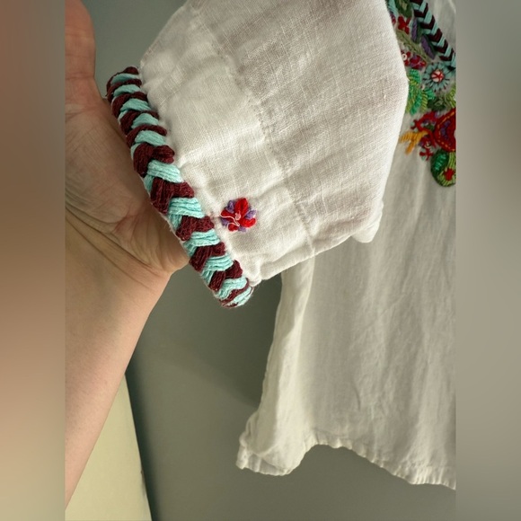 Soft Surroundings Fiesta Embroidered Tunic Top Womens SZ L Floral Boho Linen - Picture 4 of 10